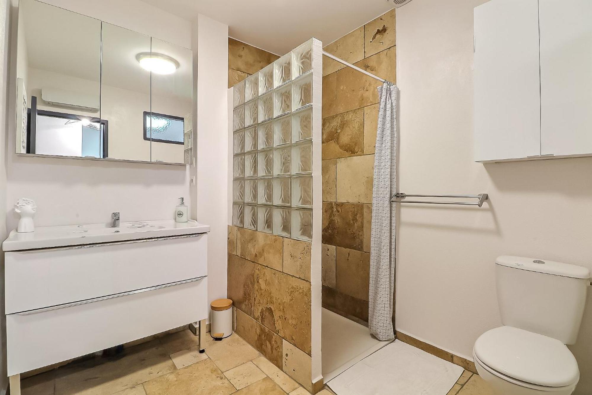 Le Logy-Cosy - Appartement 5 Pers - Clim Wifi Cosy Garage Saint-Gilles  Luaran gambar